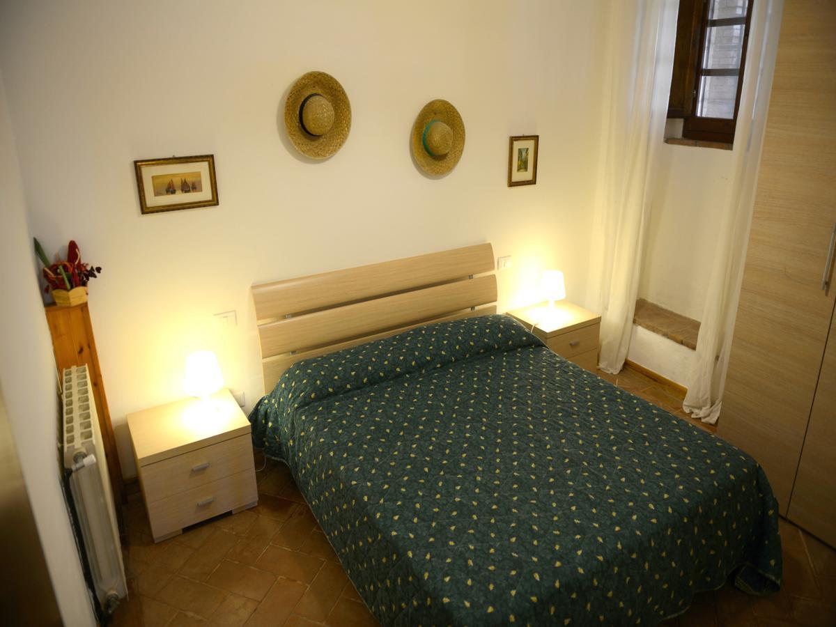 San Francesco Aparthotel Pomarance Kültér fotó