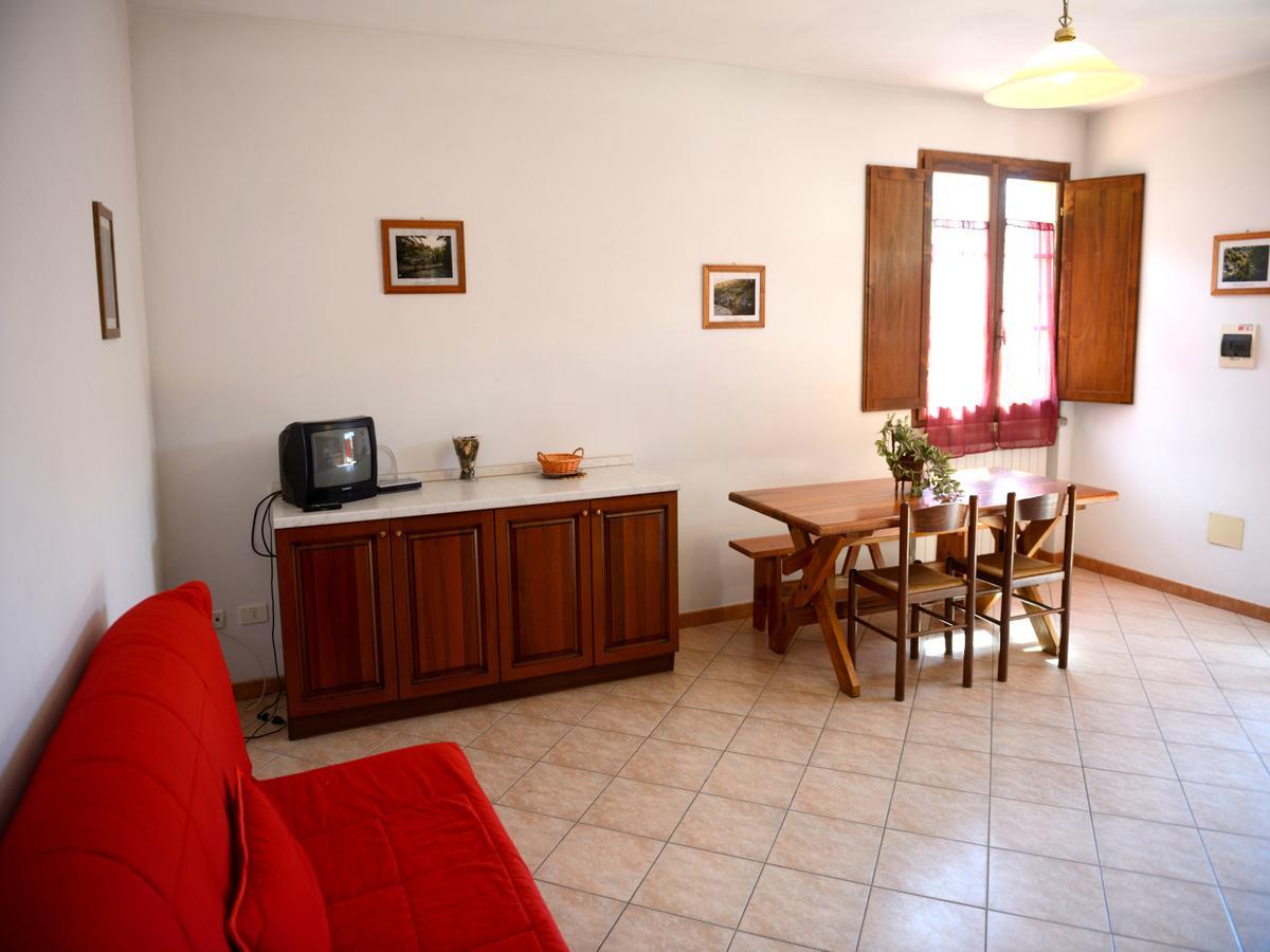 San Francesco Aparthotel Pomarance Kültér fotó
