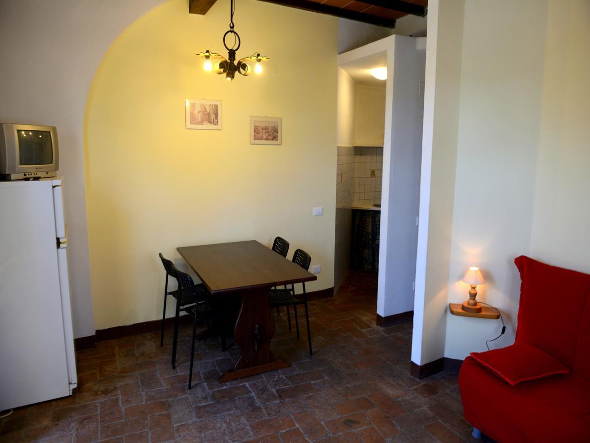 San Francesco Aparthotel Pomarance Kültér fotó