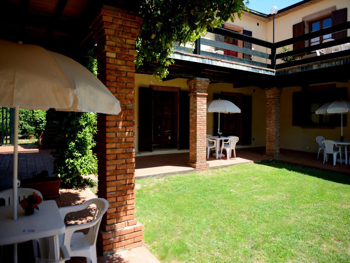 San Francesco Aparthotel Pomarance Kültér fotó