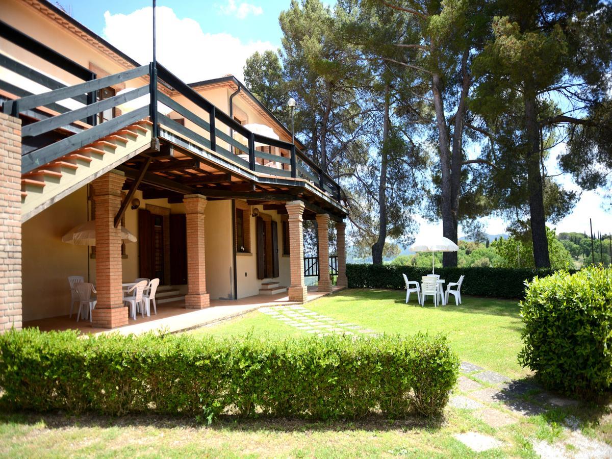 San Francesco Aparthotel Pomarance Kültér fotó