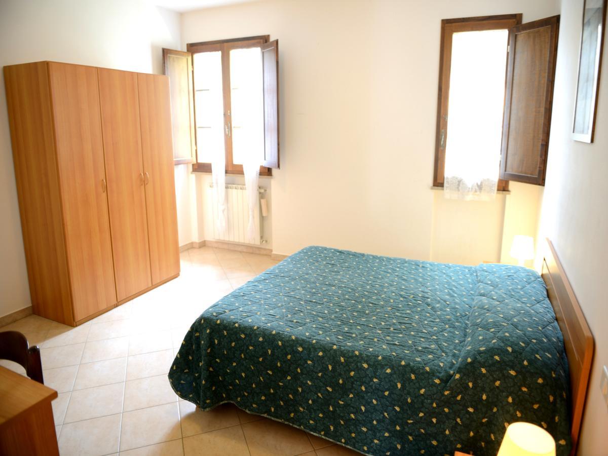 San Francesco Aparthotel Pomarance Kültér fotó