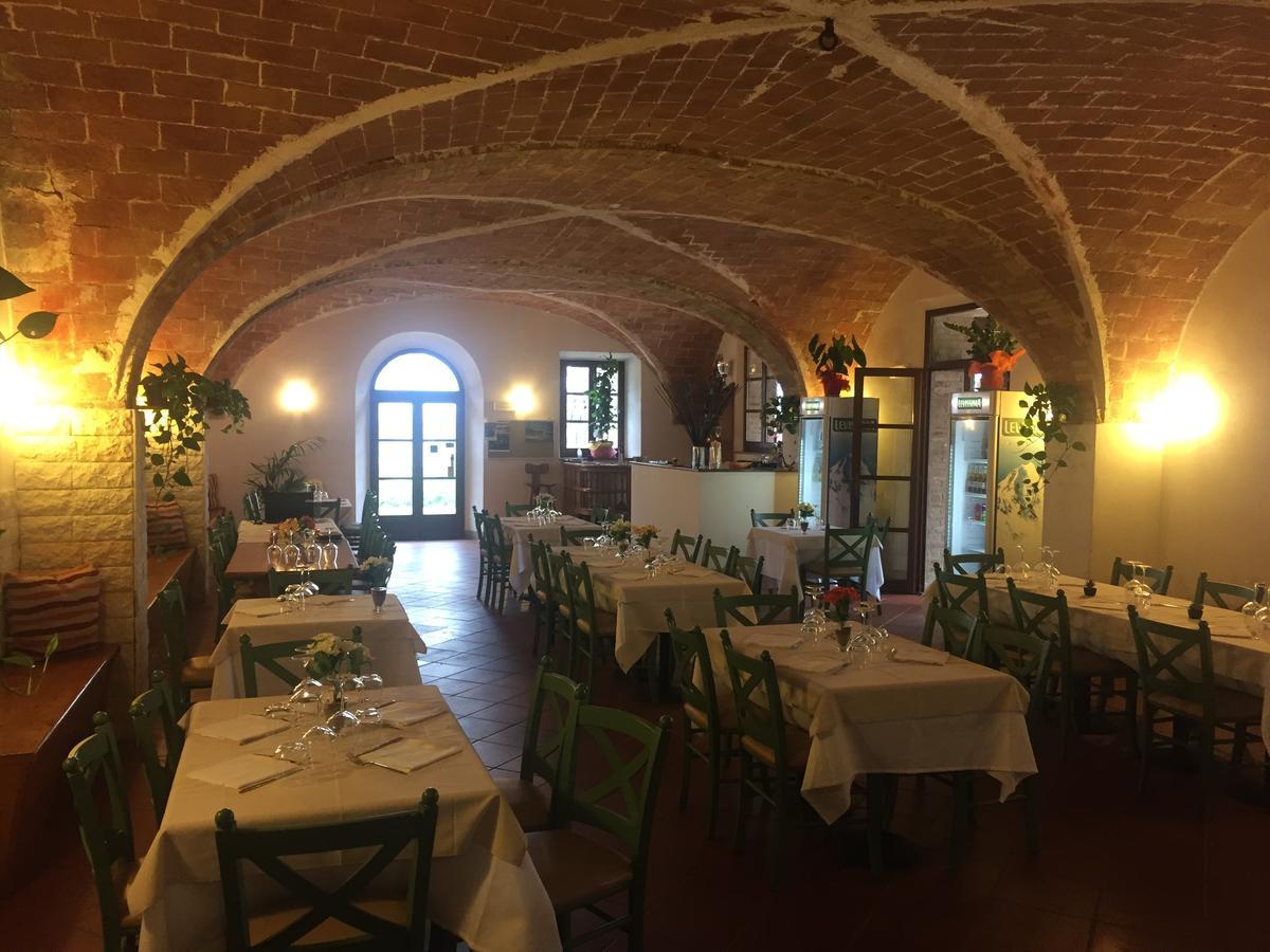 San Francesco Aparthotel Pomarance Kültér fotó